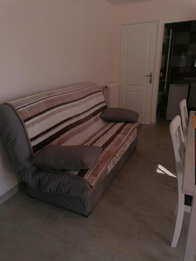 La Basse-Cour Apartment Vic-sur-Cere Ngoại thất bức ảnh