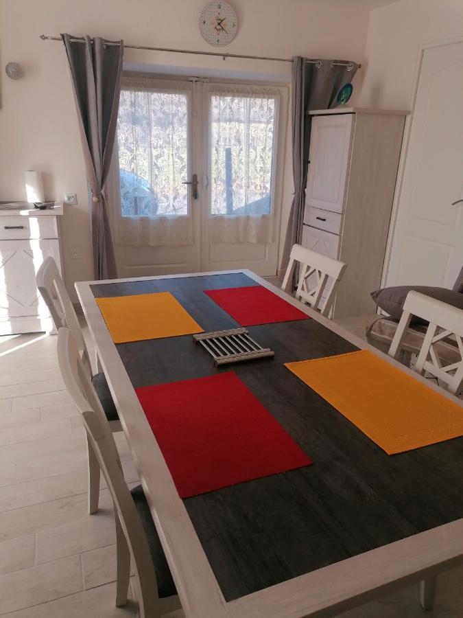 La Basse-Cour Apartment Vic-sur-Cere Ngoại thất bức ảnh